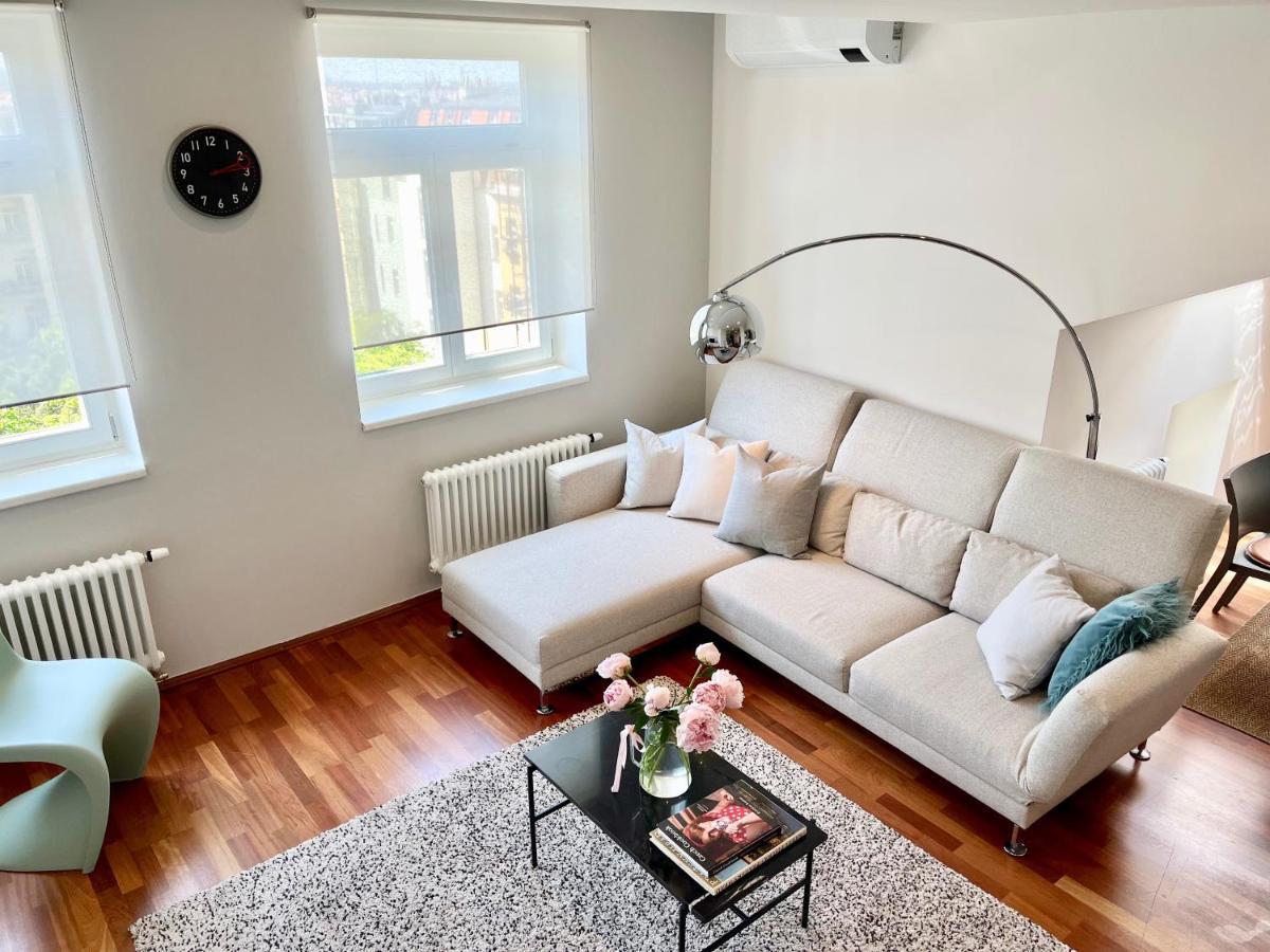 פראג Luxury Penthouse Apartment מראה חיצוני תמונה