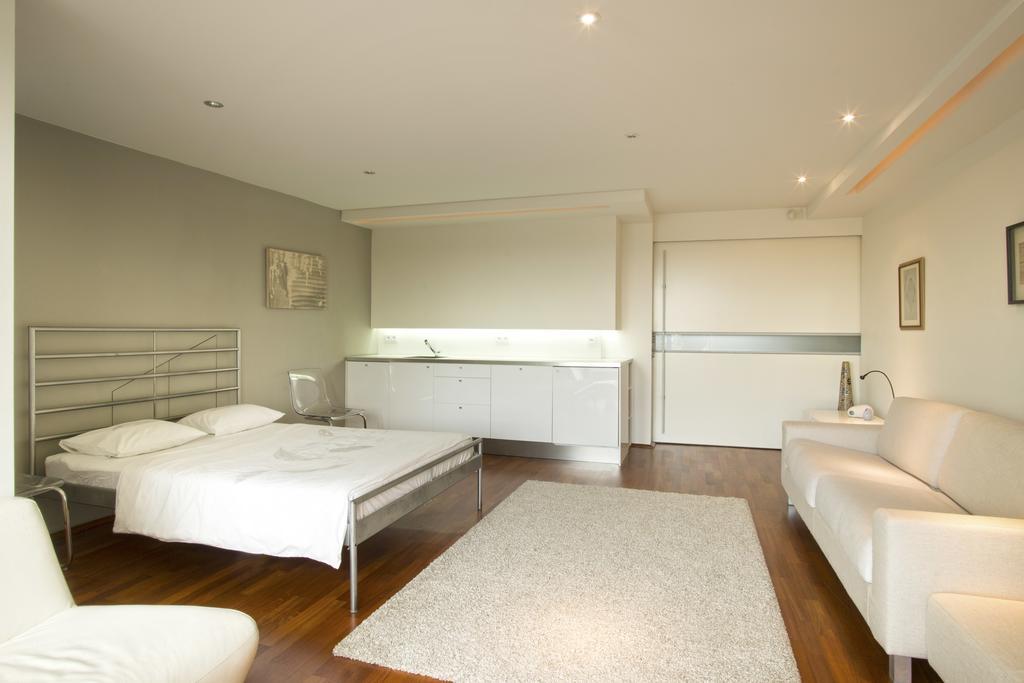 פראג Luxury Penthouse Apartment מראה חיצוני תמונה